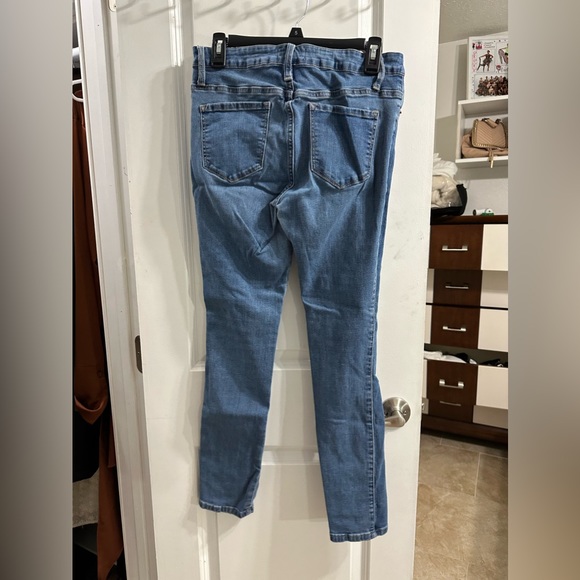 Jeans - Picture 2 of 2